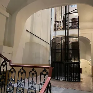 La Finestra Sul Corso , Naples Italie