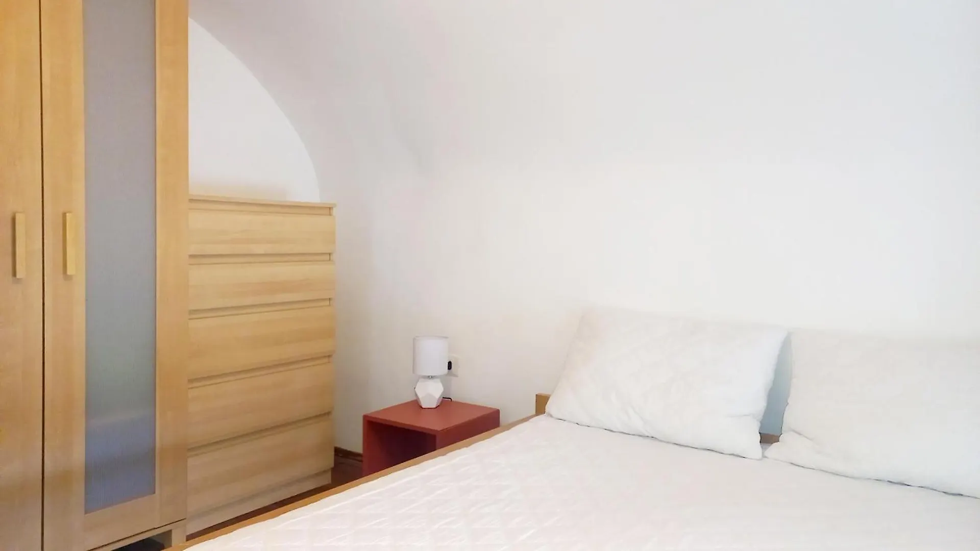 Romakumamoto Apartment 0*, Rome